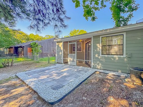 4th image of 6133 Greenon Ln