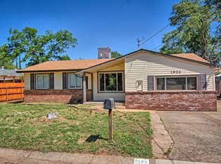 1922 Hartnell Ave, Redding, CA 96002