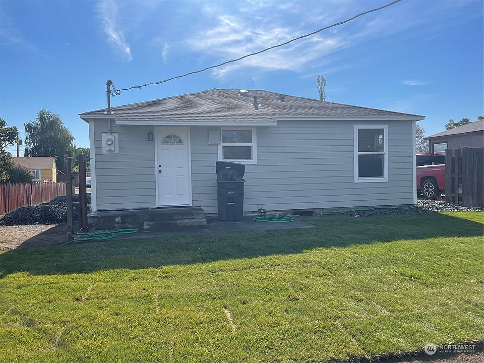 1st image of 406 N Mattson Avenue