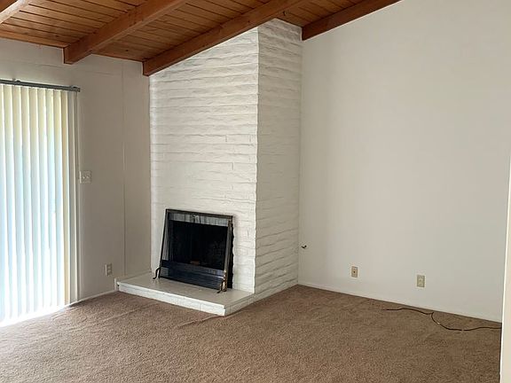 5th image of 122 N Dunning St