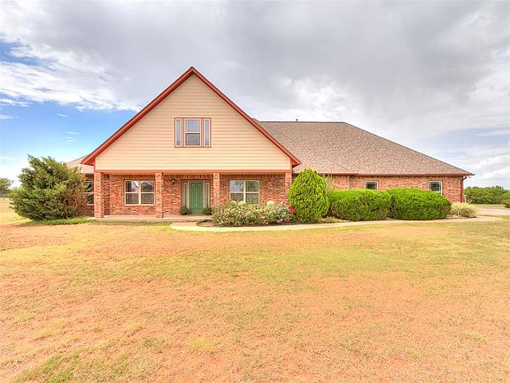 2nd image of 7421 High Meadows Ln