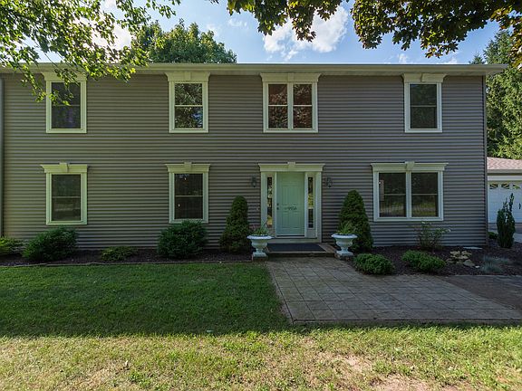 2nd image of 9950 S 10th St