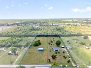 8900 Crestview Estate Rd, Quinlan, TX 75474