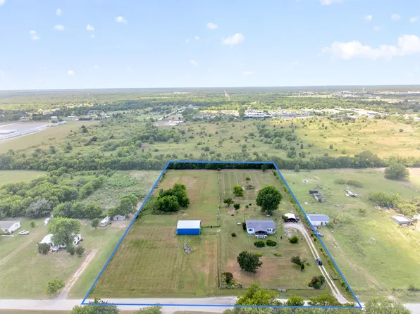 8900 Crestview Estate Rd, Quinlan, TX 75474