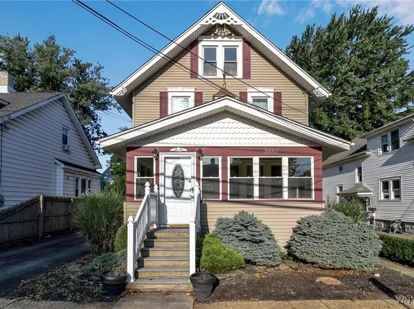 3882 Bailey Ave, Amherst, NY 14226