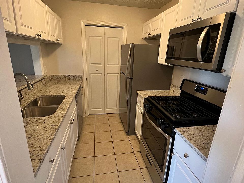 1st image of 778 Barnes Mill Trce #778