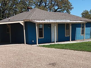 1011 S Reno Rd, Springtown, TX 76082