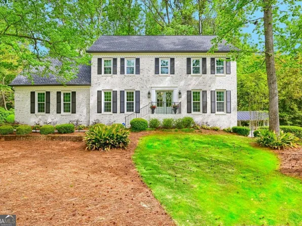 255 Barrow Downs, Alpharetta, GA 30004