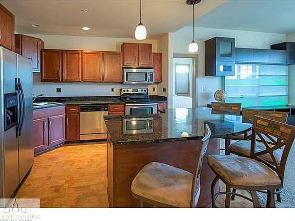 5th image of 600 E Albert Ave #406