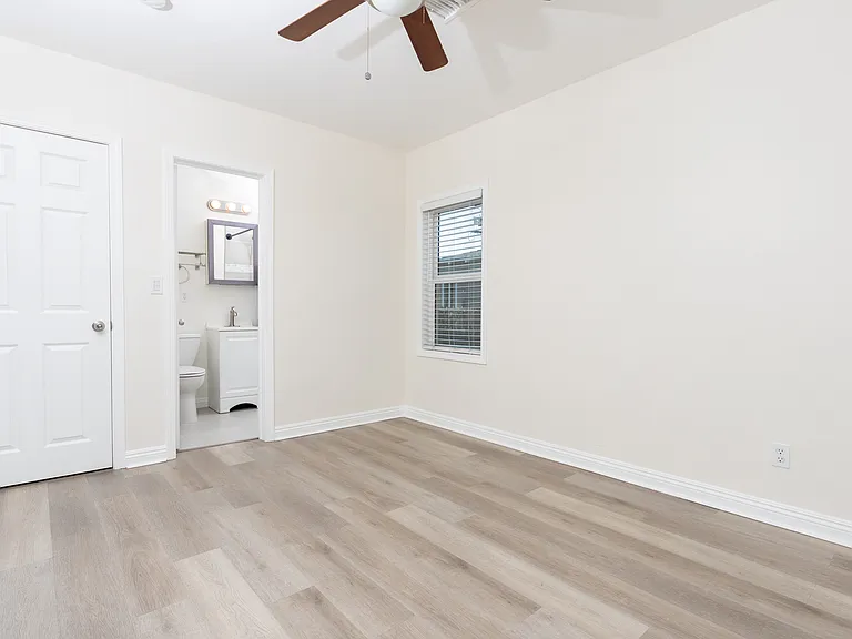 4824 Rolando Blvd — Photo 20
