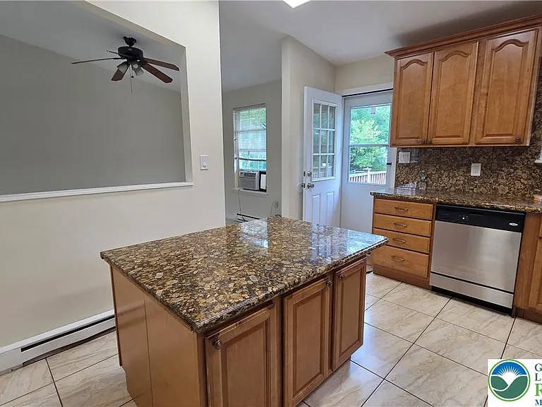 481 Savage Rd — Photo 11