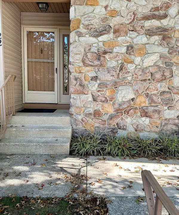 122 Chanticleer Cherry