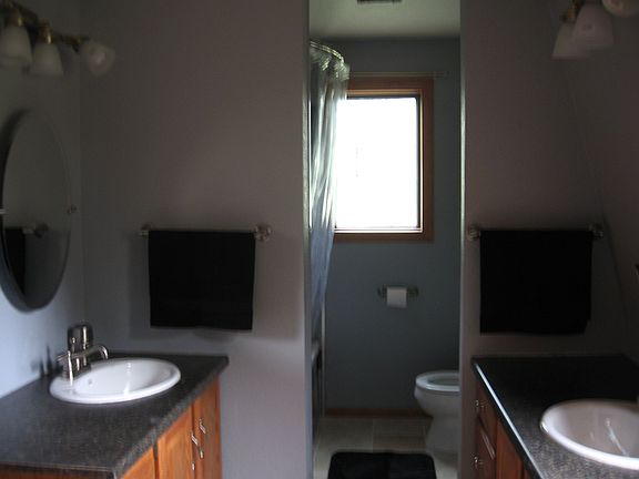 Granite tiled master bath