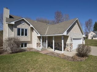 4011 Elmwood Dr, Saint Bonifacius, MN 55375