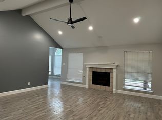 9838 Windemere Ct, Humble, TX 77338