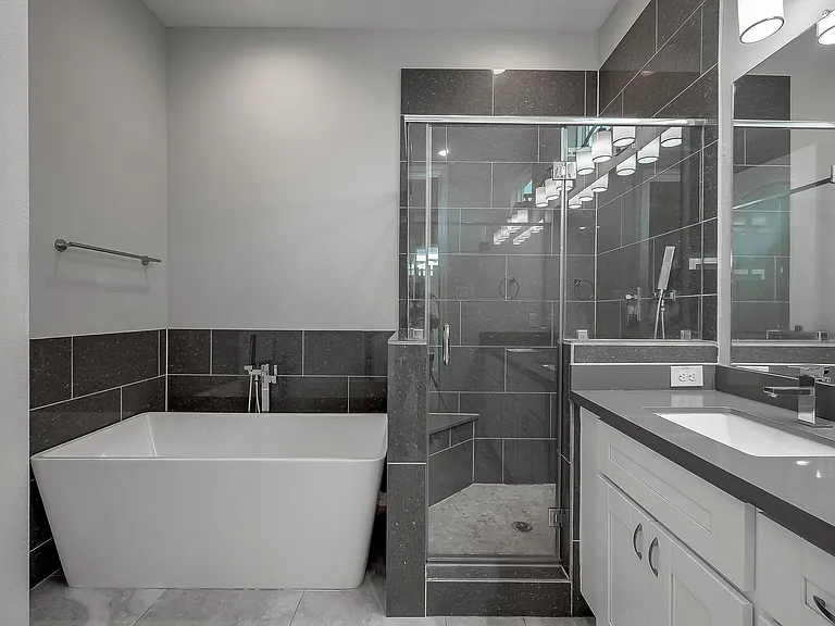 5610 Patrick St #I — Photo 11