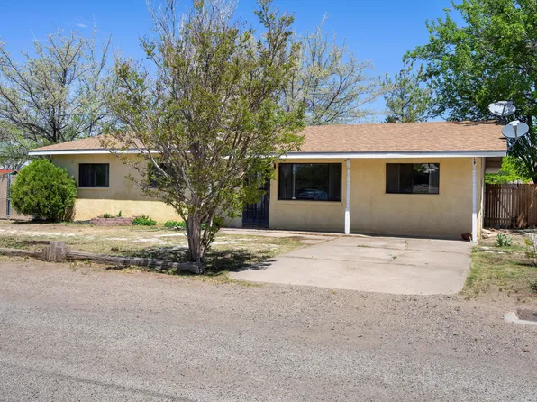1617 Bowe Ln SW, Albuquerque, NM 87105