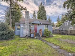 2349 NE 127th St, Seattle, WA 98125