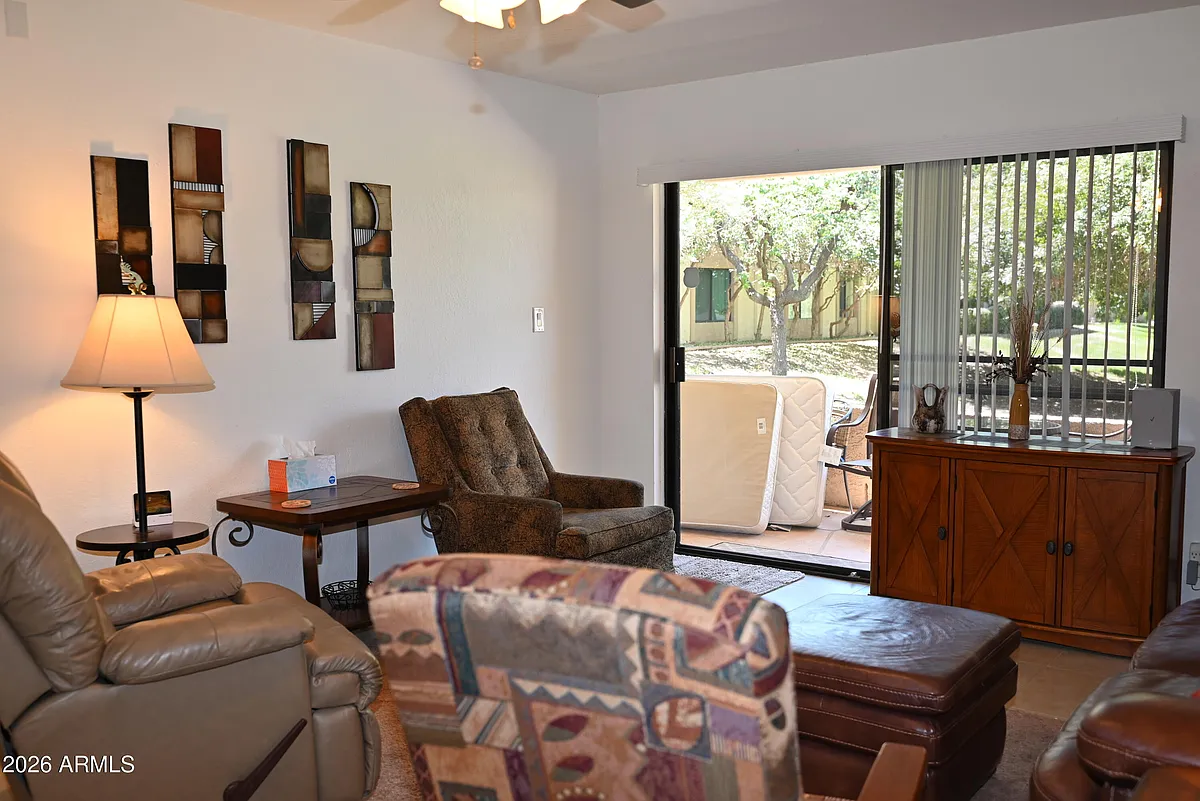 Building Photo - 8649 E Royal Palm Rd #125