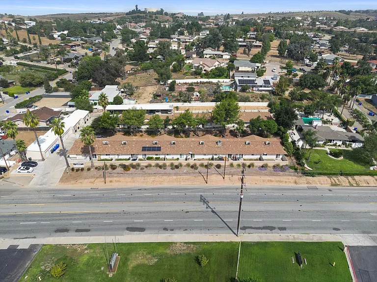 Starlight Ridge Apartments- Yucaipa, CA — Photo 23