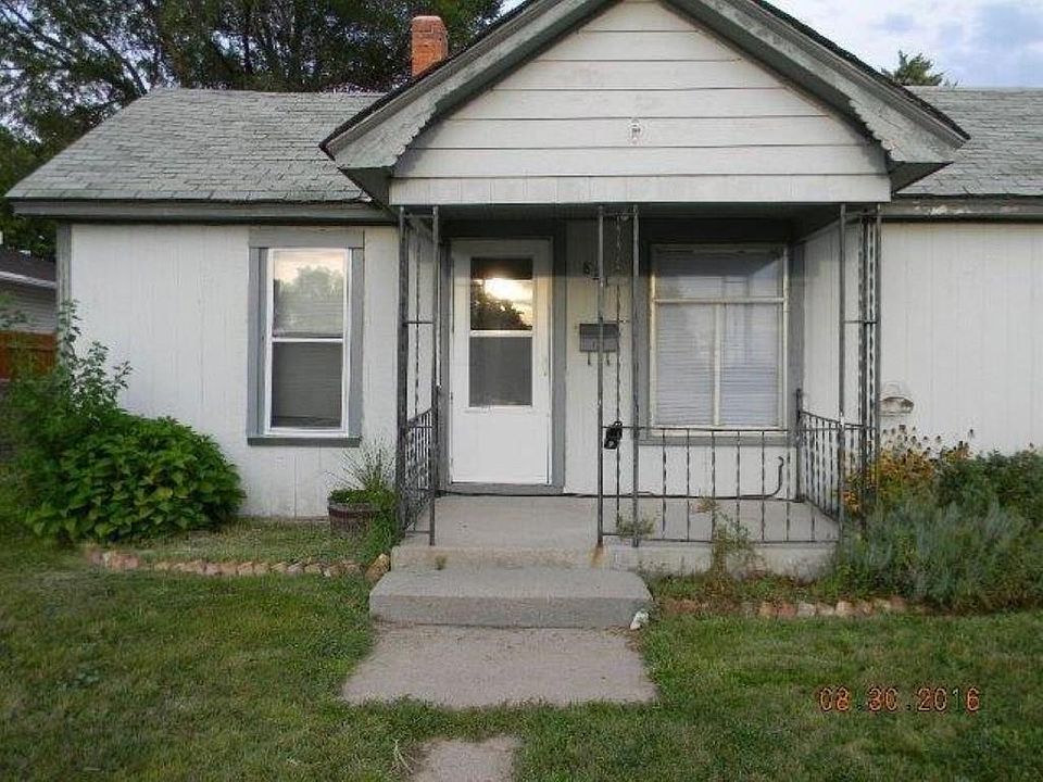 1st image of 821 S Walnut St