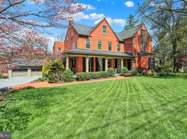 1749 Old Philadelphia Pike, Lancaster, PA 17602