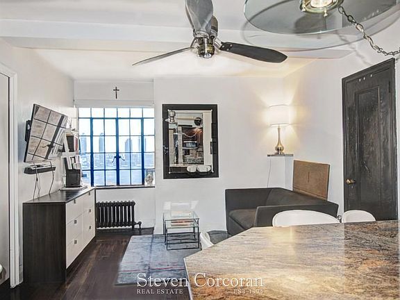 3rd image of 5 Tudor City Pl APT 828