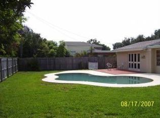 1407 Cumbie St, Orlando, FL 32804