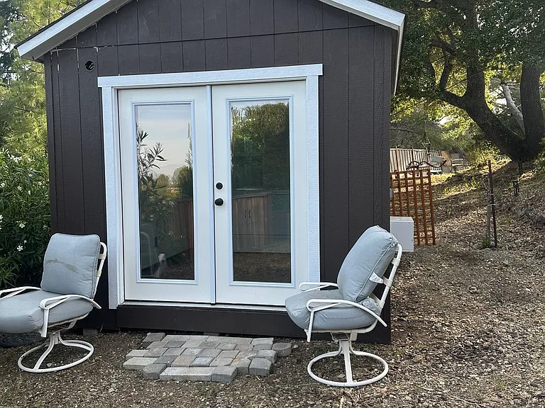 735 Glenmere Way #B — Photo 7