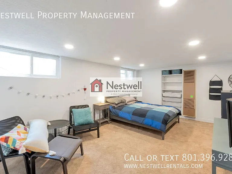 951 W Signora Dr — Photo 20