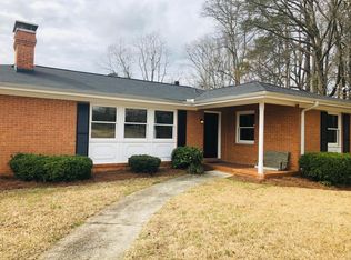 456 W Sandtown Rd SW, Marietta, GA 30064