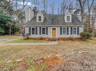 10316 Stornoway Ct, Mint Hill, NC 28227