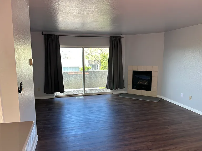 2612 W Pikes Peak Ave #2612 — Photo 8