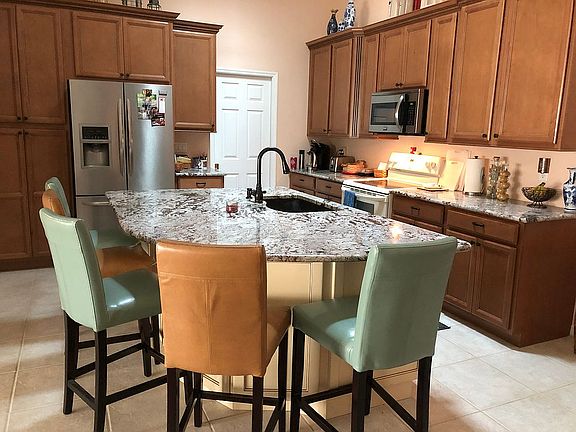 4th image of 1144 Golfview Woods Dr