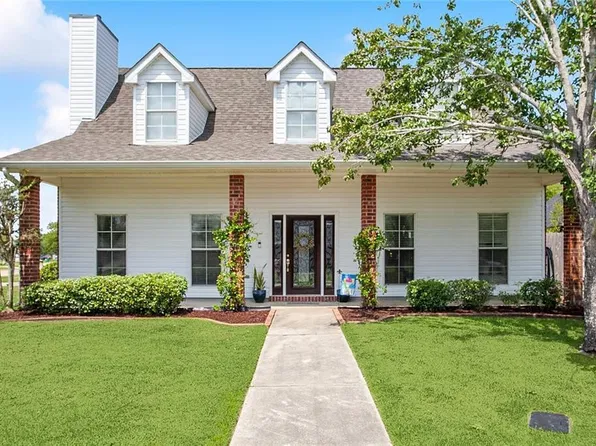 104 Oak Bend Dr, La Place, LA 70068