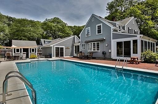 3 Lakeshore Dr, Beverly, MA 01915 | Zillow