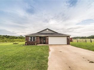 138 Evening Star Rd, Cave Springs, AR 72718