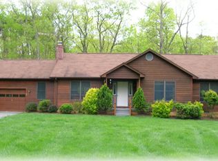 1 Serenity Pl, Marlboro, NJ 07746