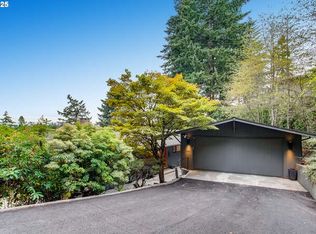 5215 SW 18th Dr, Portland, OR 97239