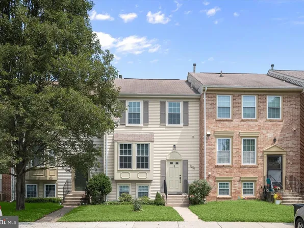 10 Almaden Pl, Gaithersburg, MD 20878
