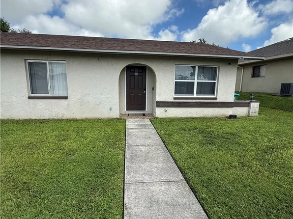 525 SE Van Loon Ter, Cape Coral, FL 33990