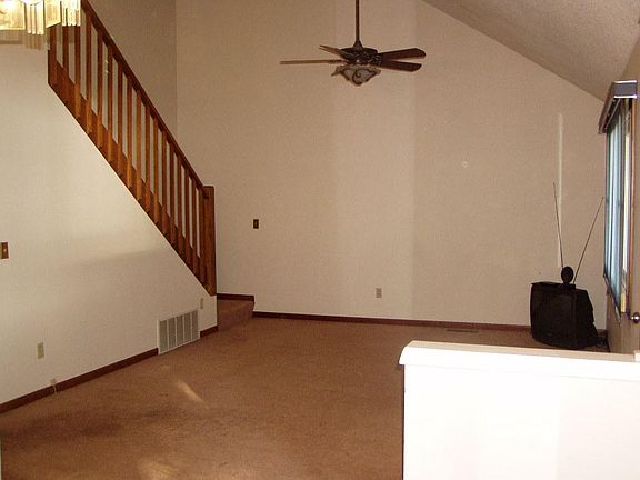 5th image of 14936 Bayshore Dr