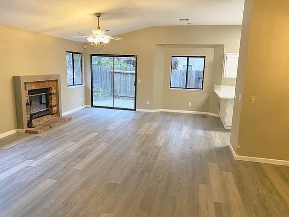 4th image of 3307 Black Eagle Dr