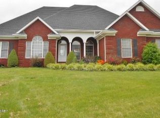 2892 Saint Marys Rd, Lebanon, KY 40033