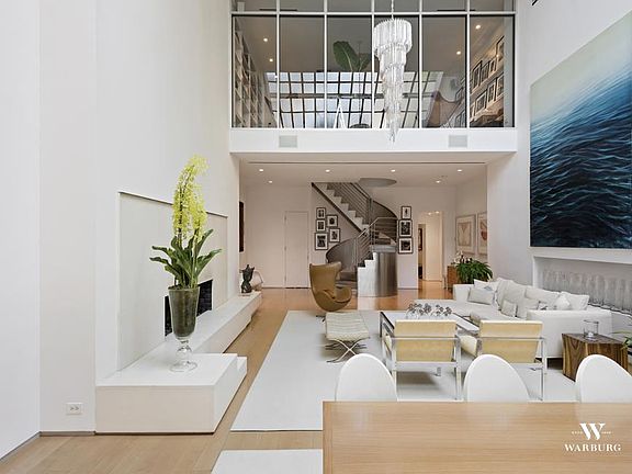 2nd image of 441 W 21st St APT 1