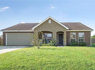605 Pond Ct, Covington, LA 70435