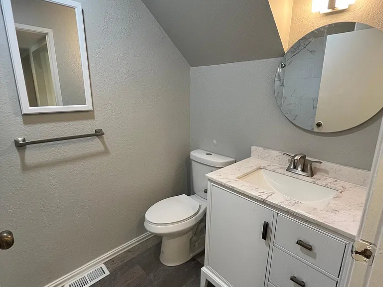 3562 S Kittredge St #C — Photo 2