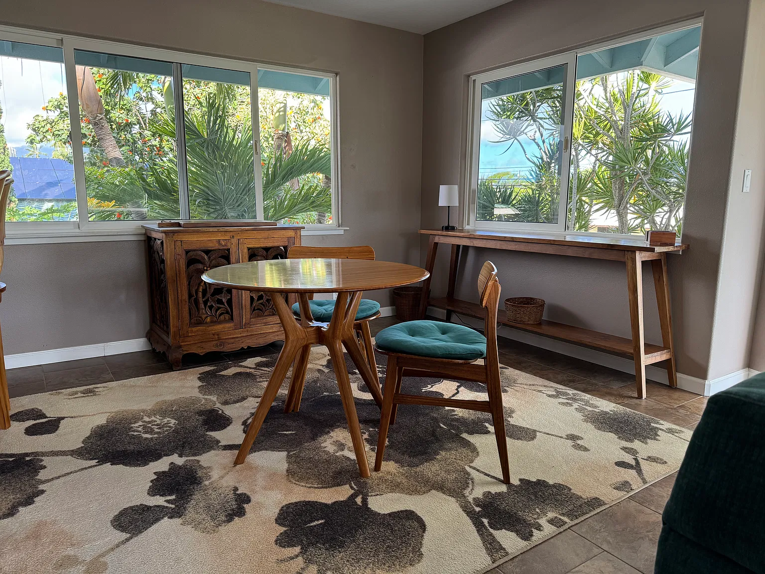 387 Auwinala Rd — Photo 4