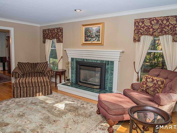 4th image of 87 Fieldstone Run