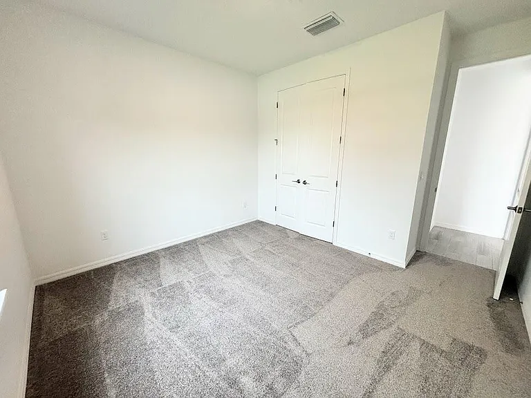 9299 SW Lorenzo Way — Photo 4